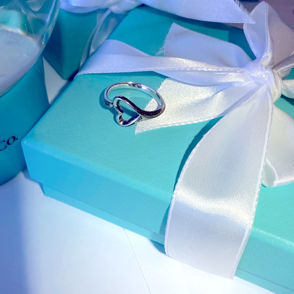 Tiffany & Co. Elsa Peretti Open Heart Ring - Picture 1 of 9